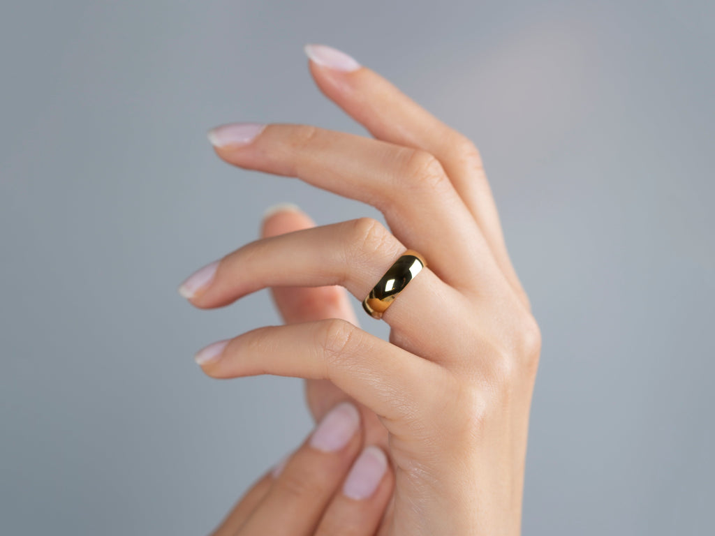 6.0mm Classic Dome Wedding Band For Women