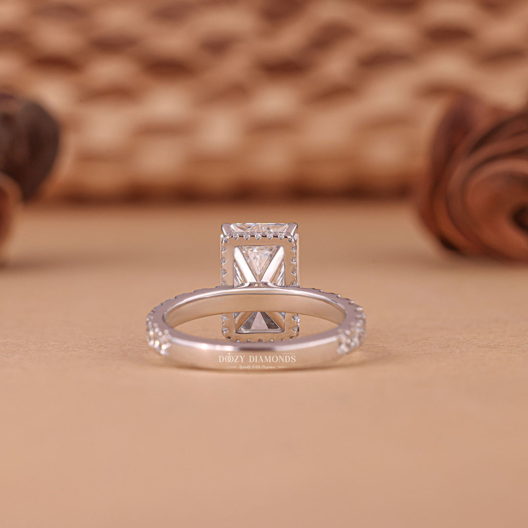 Radiant made-to-order engagement ring, Radiant personalized engagement ring, Radiant exclusive engagement ring, Radiant engraved engagement ring,