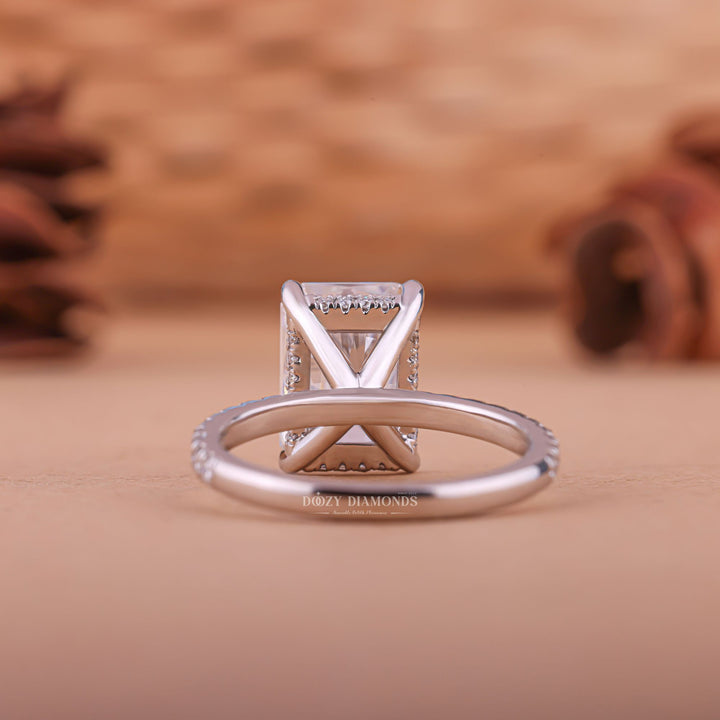 Radiant made-to-order engagement ring, Radiant personalized engagement ring, Radiant exclusive engagement ring, Radiant engraved engagement ring,