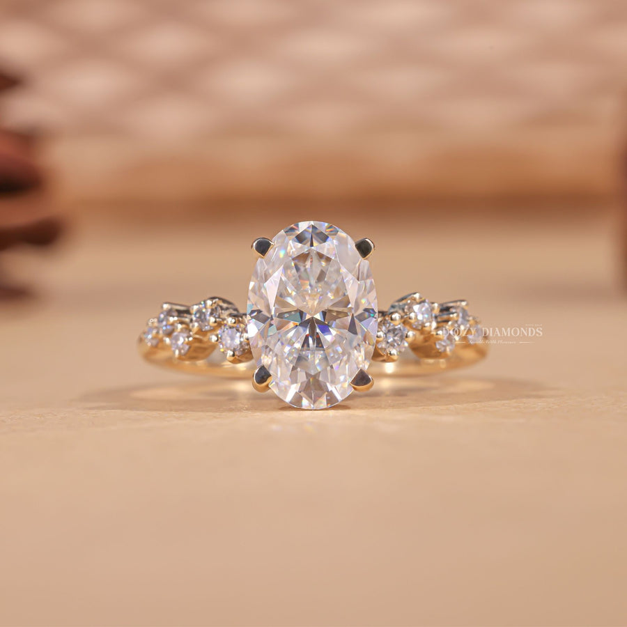Oval timeless engagement ring, Oval elegant engagement ring, Oval glamorous engagement ring, Oval sophisticated engagement ring, Oval trendy engagement ring, Oval fashionable engagement ring,