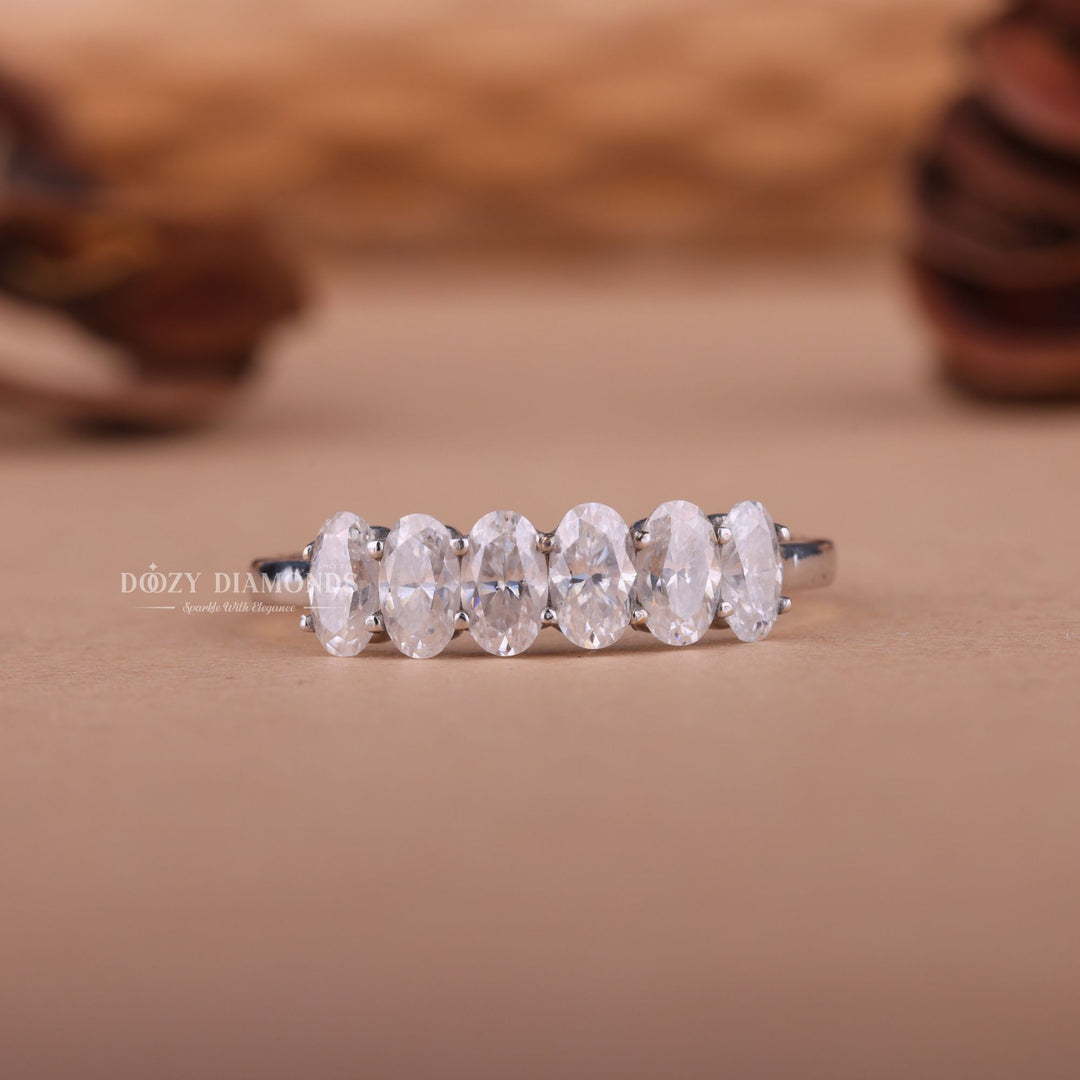 Round EF/VVS Lab Grown Diamond Six Stone Wedding Band