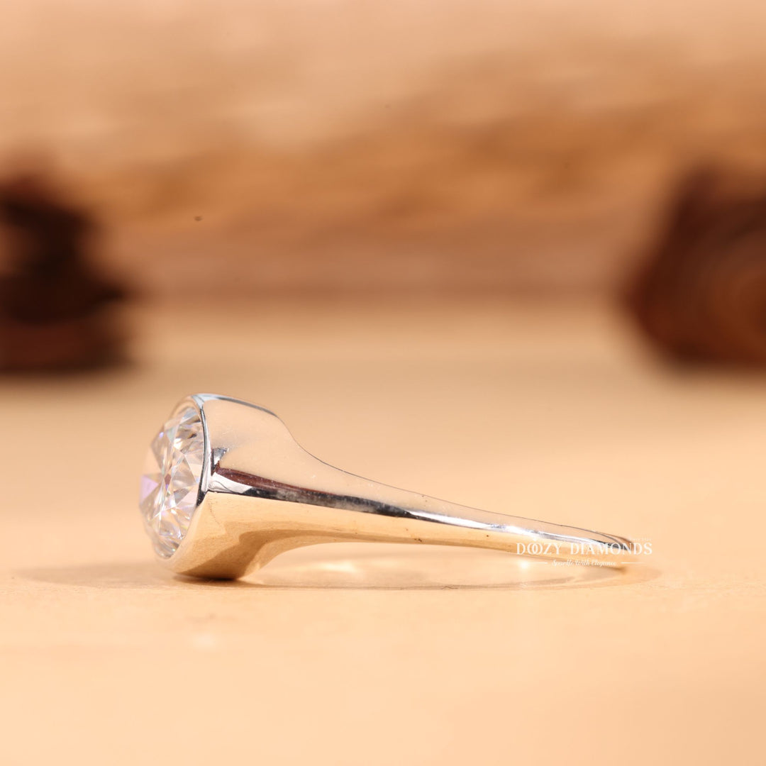 3.0CT-5.0CT Bezel Set Oval F/VS1 Lab Grown Diamond East West Engagement Ring