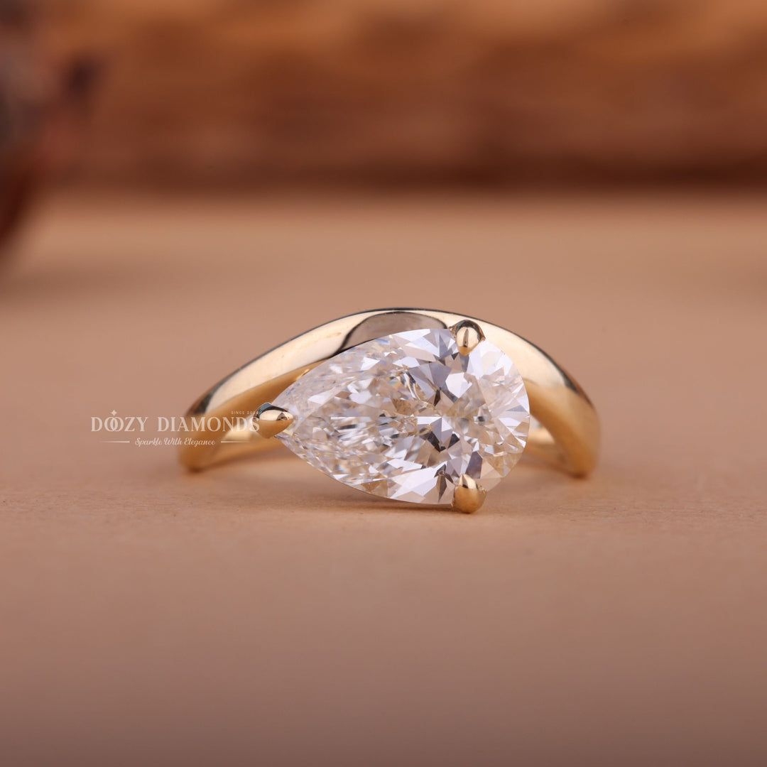 2.0CT-3.0CT Pear East West F/VS1 Lab Grown Diamond Engagement Ring