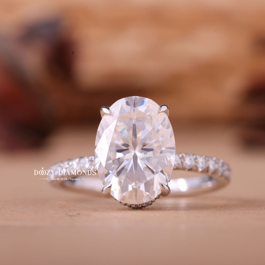 2.50CT-3.50CT Oval E/VS1 Lab Grown Diamond Hidden Halo Engagement Ring