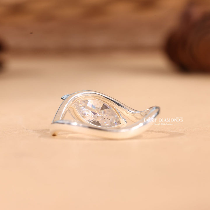 2.0CT-4.0CT Marquise Cut E/VS1 Lab Grown Diamond Waves Engagement Ring