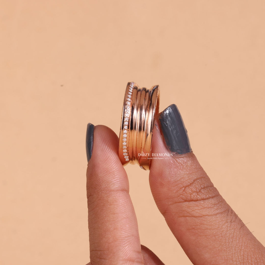 Round Cut Lab Grown Diamond EF/VVS Cigar Wedding Band for Her