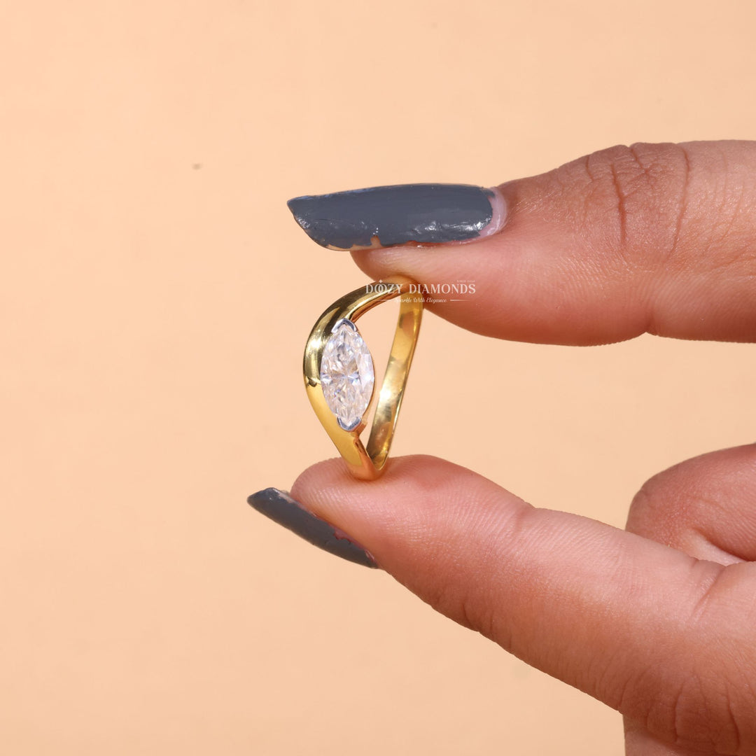 1.50CT-2.50CT Marquise Cut F/VS1 Lab Grown Diamond Wave Engagement Ring