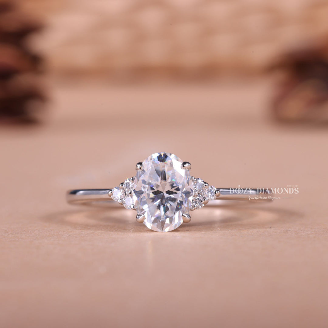 2.0CT-3.0CT Oval E/VS1 Lab Created Diamond Cluster Engagement Ring
