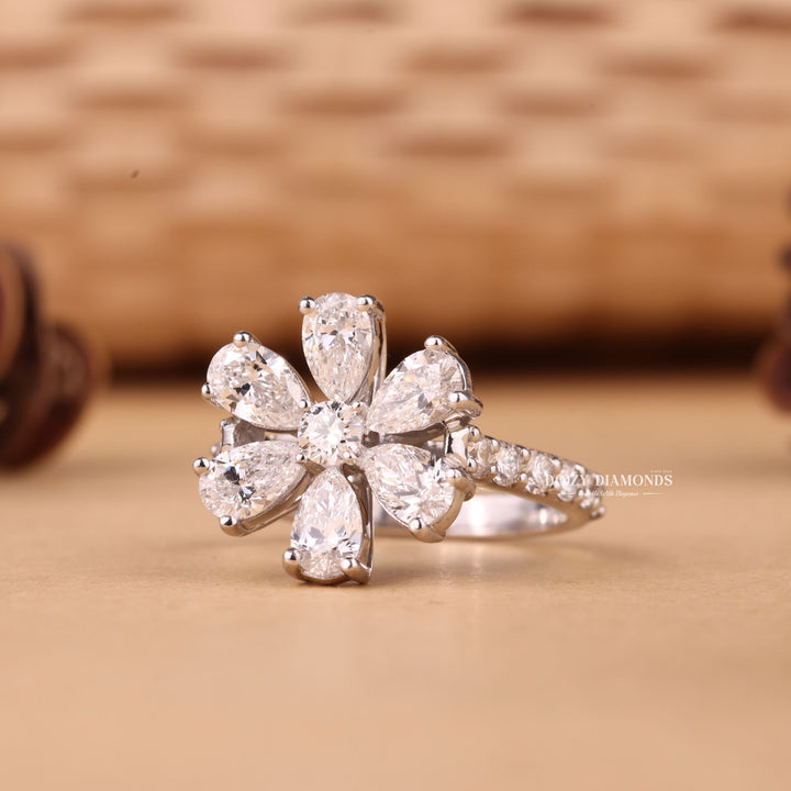Round & Pear Cut E/VS1 Lab Grown Diamond Flower Engagement Ring