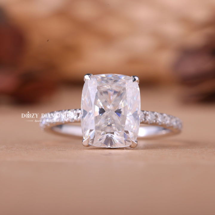 3.0CT-4.0CT Cushion E/VS1 Lab Grown Diamond Hidden halo Engagement Ring