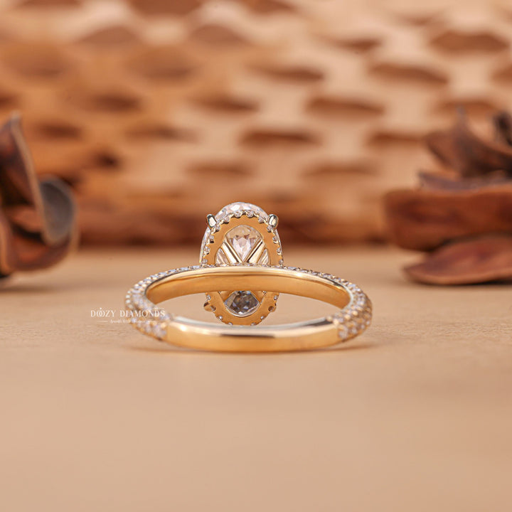 2.50CT - 3.50CT Oval Cut F/VS1 Lab Grown Hidden Halo Diamond Engagement Ring - Doozy Diamonds