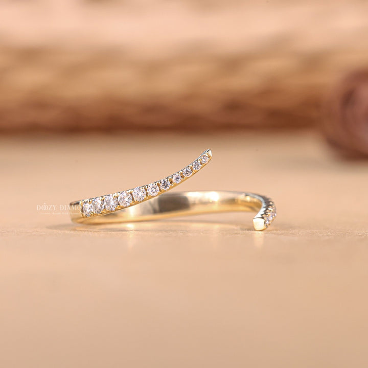 Round Cut Lab Grown Diamond EF/VVS Open Wedding Band