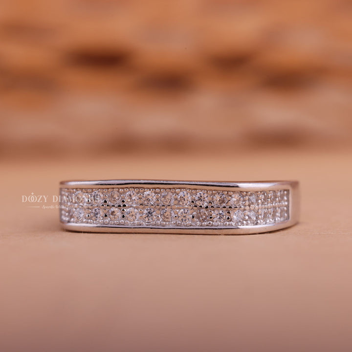 Round EF/VVS Diamond CVD Double Row Pave Wedding Band