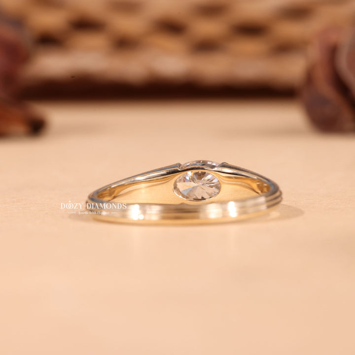 0.50CT-1.50CT East West Oval F/VS2 Lab Grown Diamond Engagement Ring