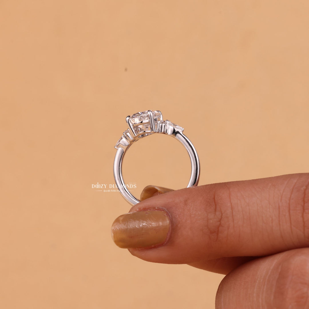 2.50CT-3.50CT Oval Cut F/VS1 Lab Grown Cluster Diamond Engagement Ring