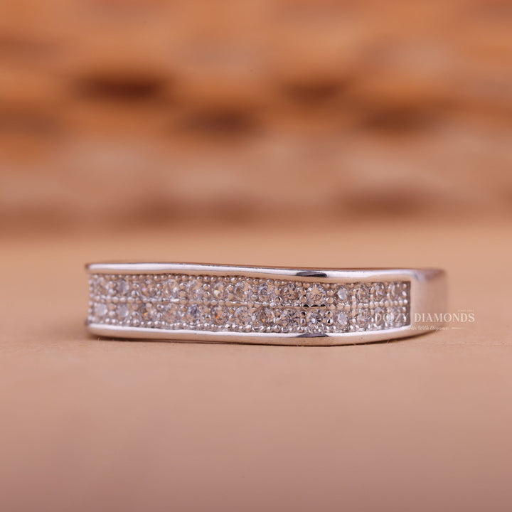Round EF/VVS Diamond CVD Double Row Pave Wedding Band