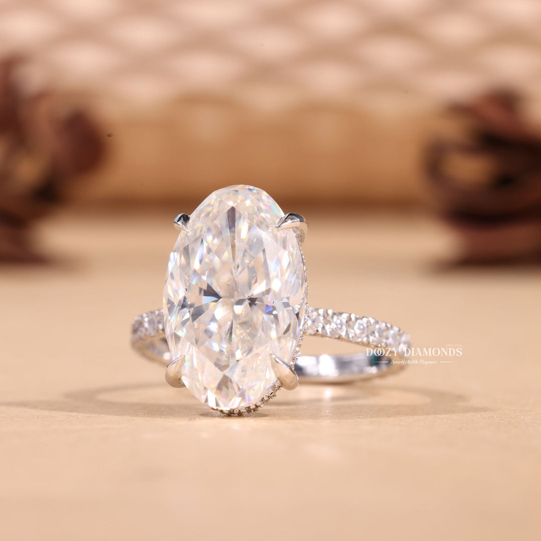 4.0CT-6.0CT Elongated Oval E/VS2 Lab Grown Diamond Hidden Halo Engagement Ring