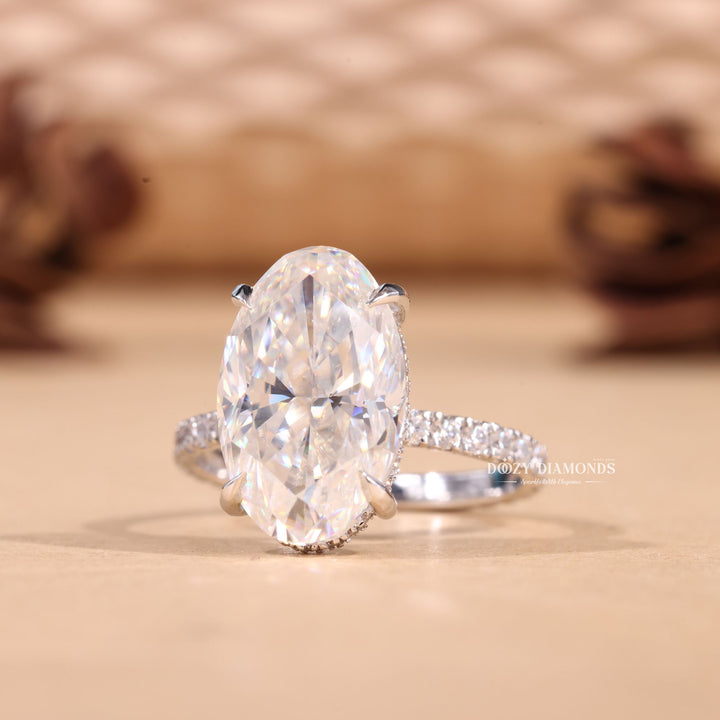 4.0CT-6.0CT Elongated Oval E/VS2 Lab Grown Diamond Hidden Halo Engagement Ring