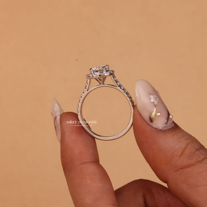 0.50CT-1.50CT Round Cut F/VS1 Lab Grown Diamond Halo Engagement Ring