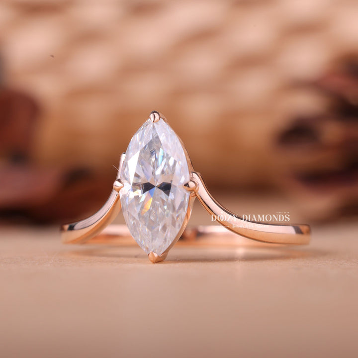 1.50CT-2.50CT Marquise E/VS1 Lab Grown Diamond Eve Engagement Ring