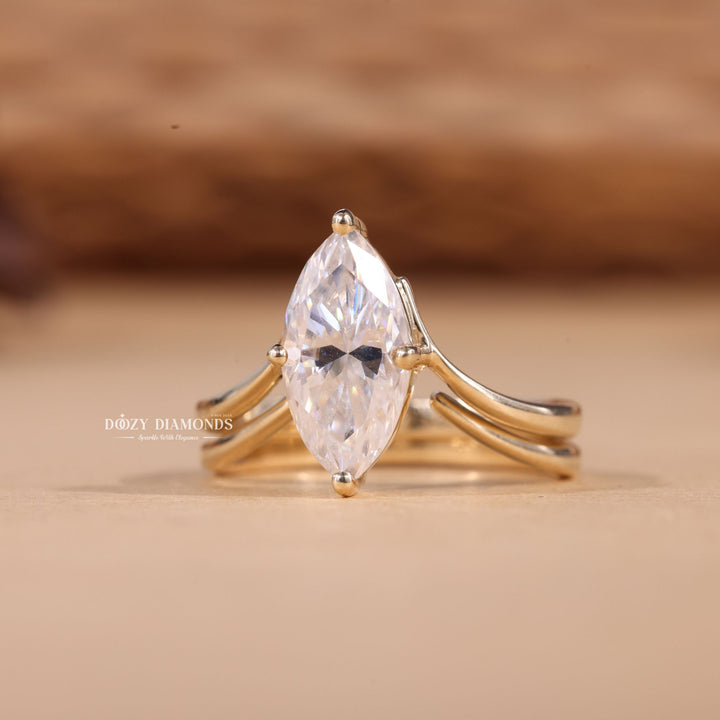 2.0CT Marquise Cut EF-VS2 Lab Grown Eve Diamond Ring with Gold Plain Band