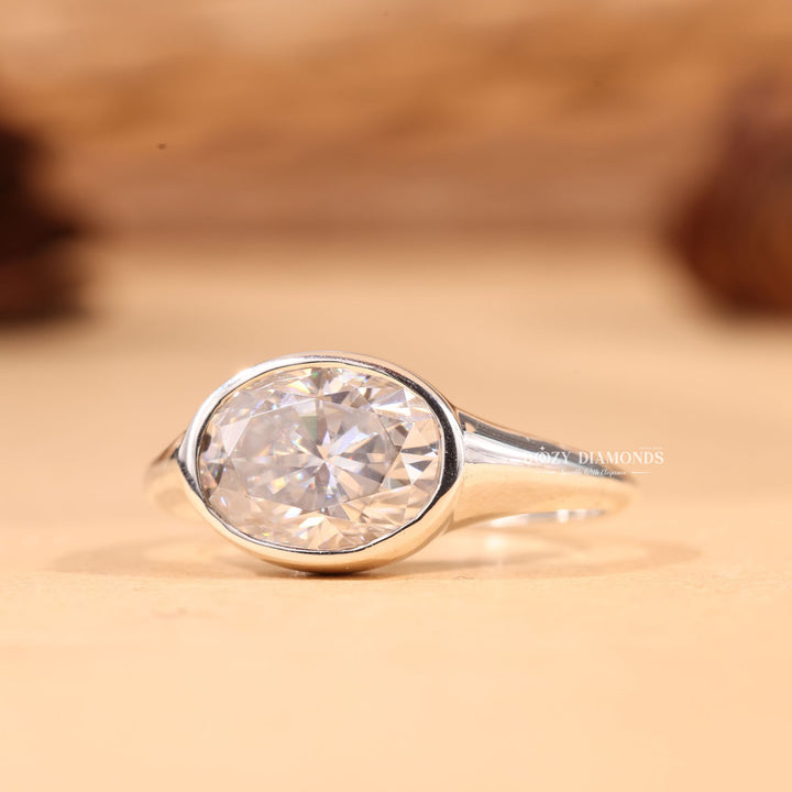 3.0CT-5.0CT Bezel Set Oval F/VS1 Lab Grown Diamond East West Engagement Ring