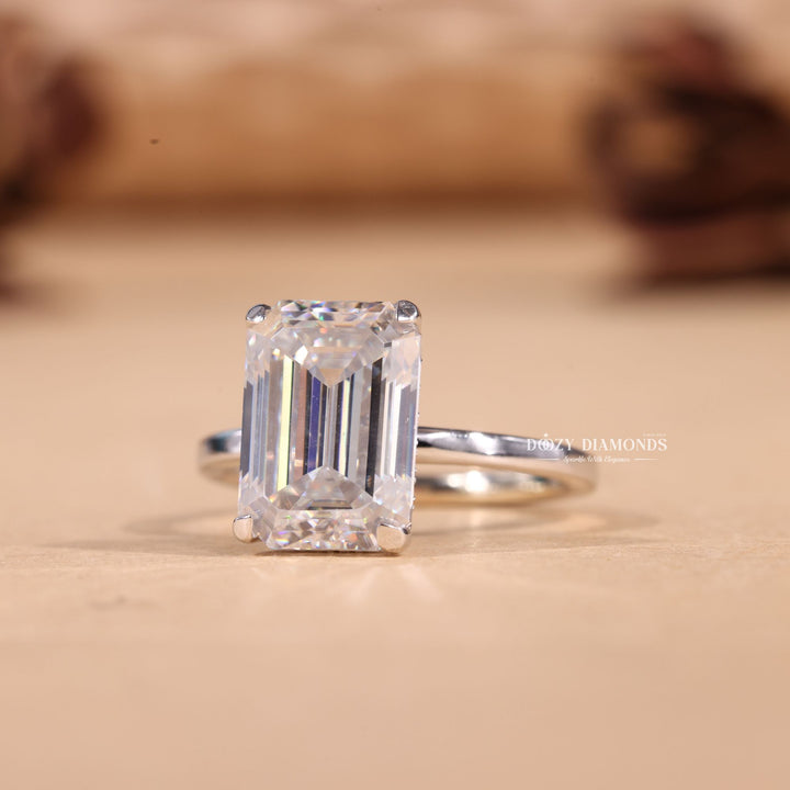 3.0CT-4.0CT Emerald E/VS2 Lab Grown Hidden Halo Diamond Engagement Ring