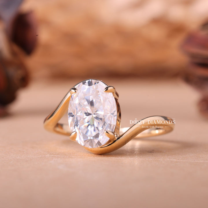 2.0CT-3.50CT Oval E/VS2 Lab Grown Diamond Bypass Engagement Ring