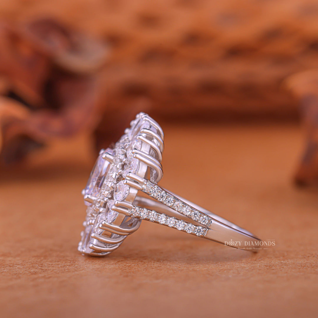 1.0CT-2.0CT Oval Halo Cluster F/VS1 Lab Grown Diamond Engagement Ring