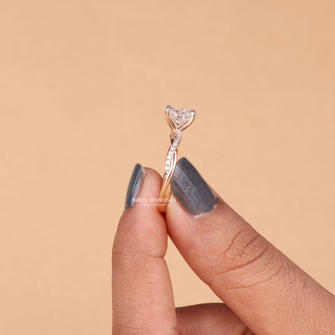 1.0CT-2.0CT Oval Cut F/VS1 Lab Grown Infinity Diamond Engagement Ring