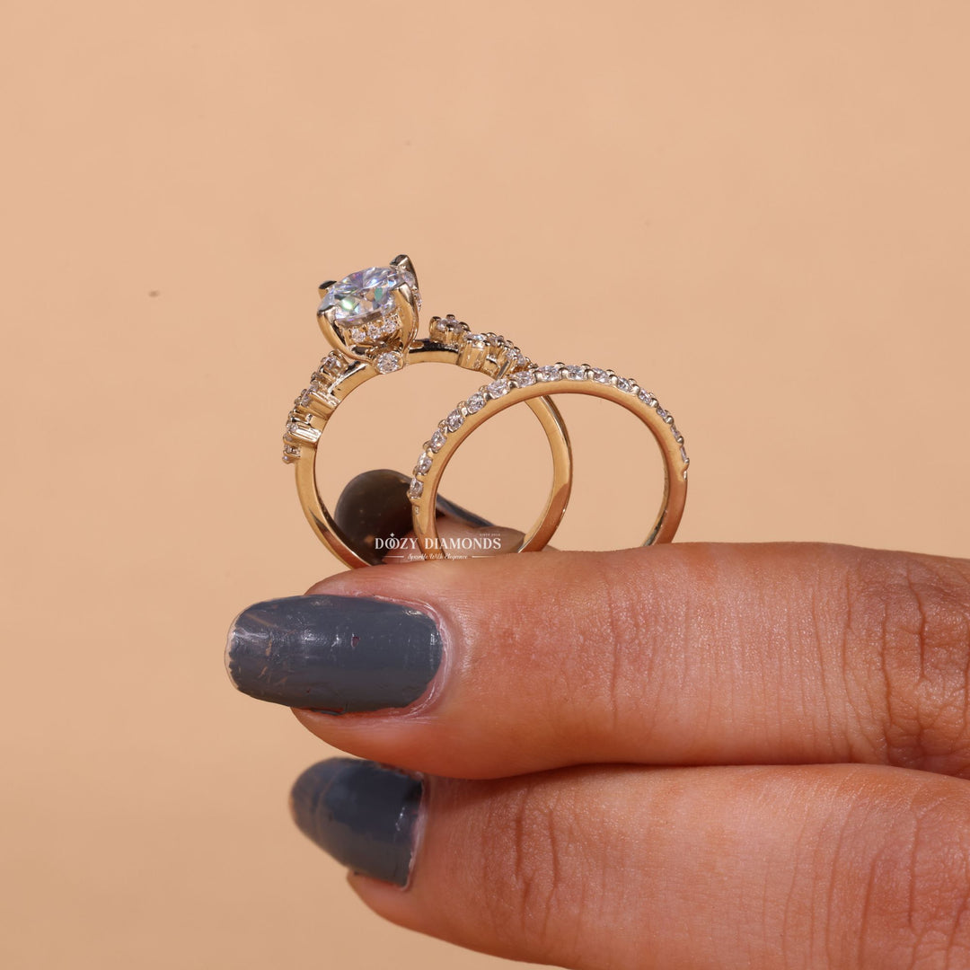 1.0CT Round Cut EF-VS2 Lab Grown Cluster Engagement Ring with Stacking Band