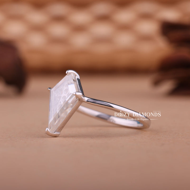 1.0CT-2.0CT Kite Shape F/VS1 Lab Created Antique Style Art Deco Engagement Ring