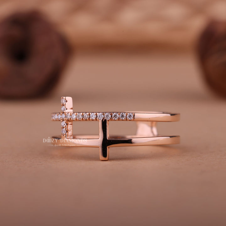 Round Diamond CVD EF/VVS Cross Double Pave Wedding Band