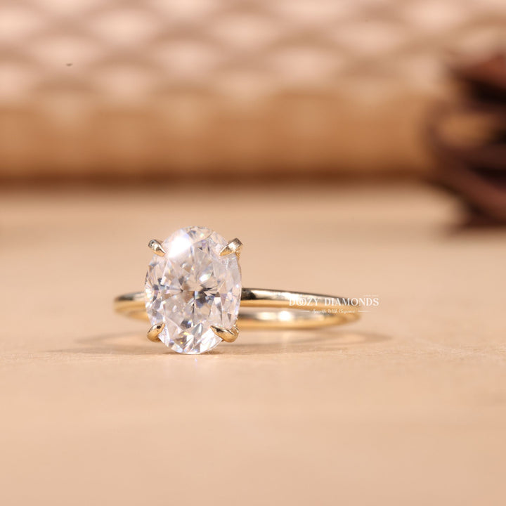 2.0CT-3.0CT Oval F/VS1 Lab Grown Diamond Hidden Halo Engagement Ring