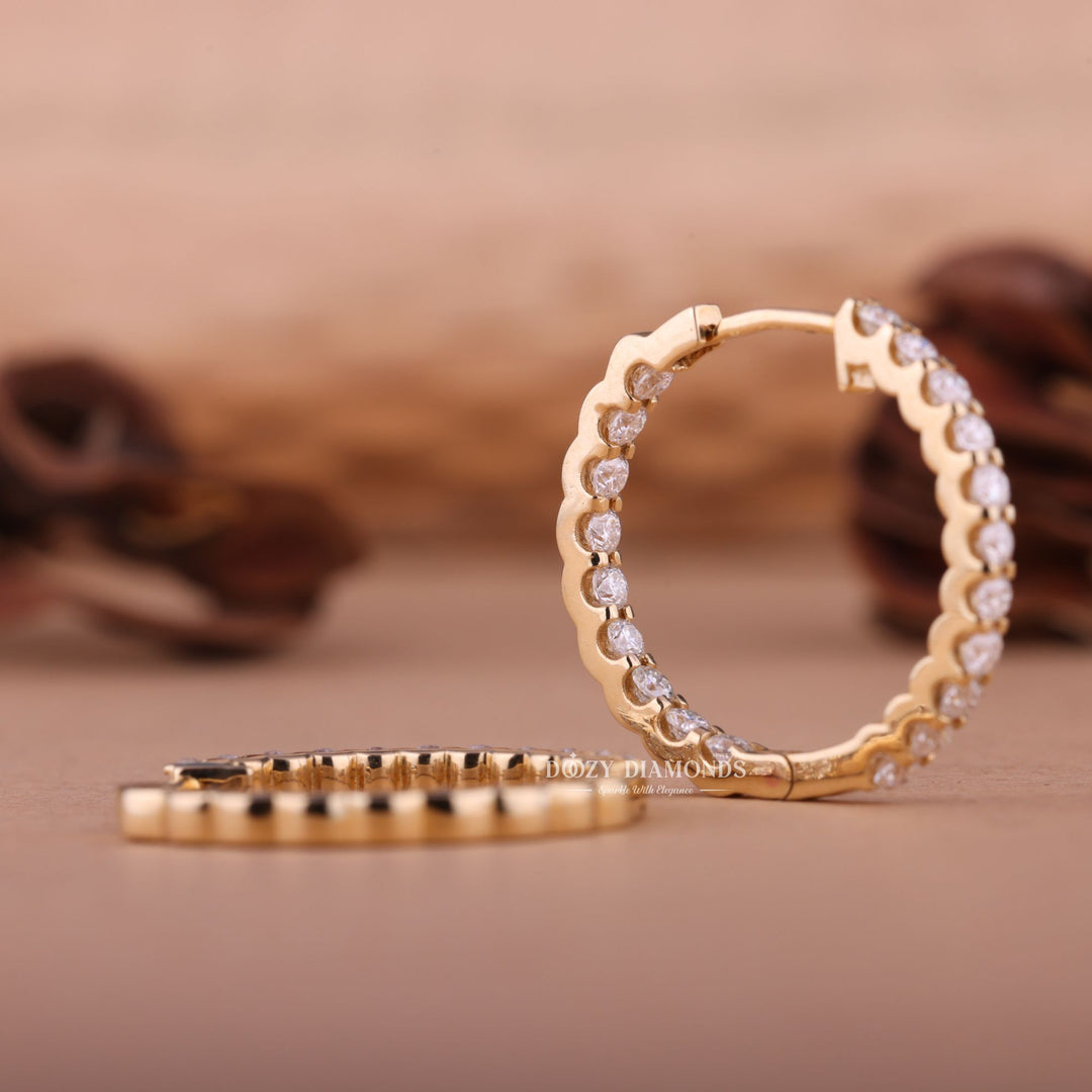 Round EF-VS2 Lab-Grown Diamond Hoops Earrings in 18k Yellow Gold