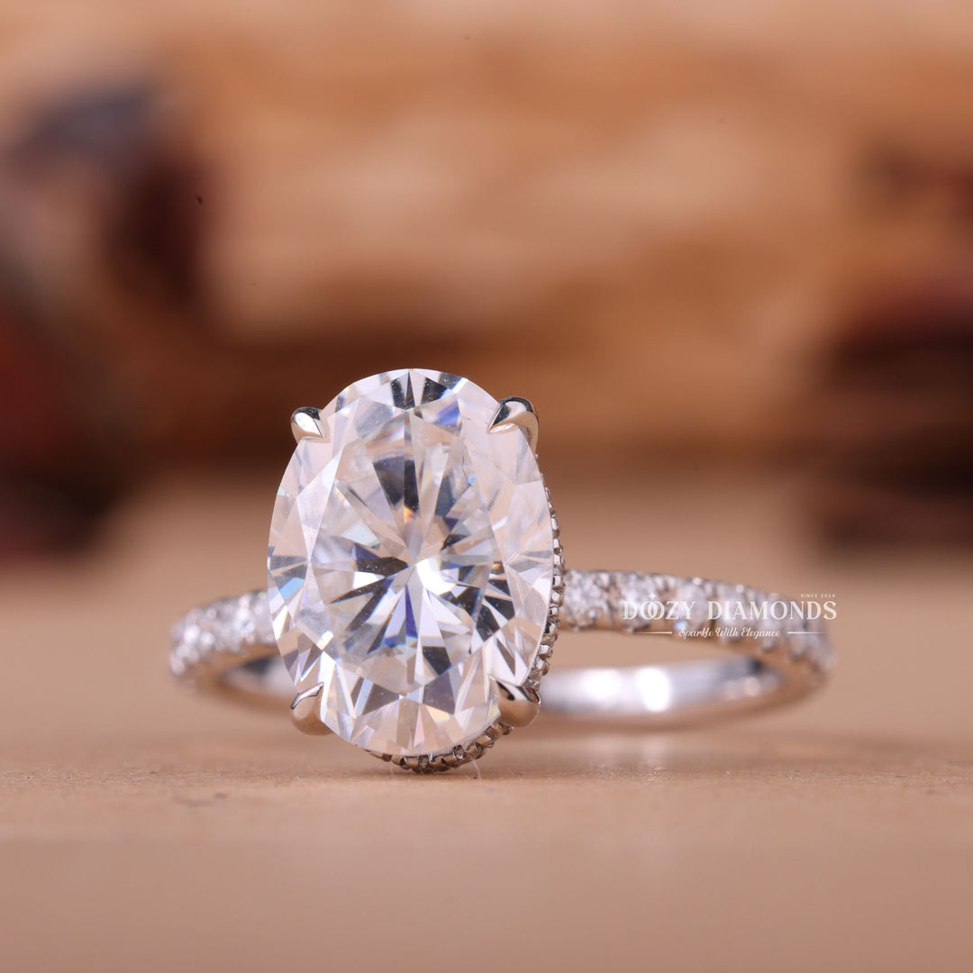 2.50CT-3.50CT Oval E/VS1 Lab Grown Diamond Hidden Halo Engagement Ring