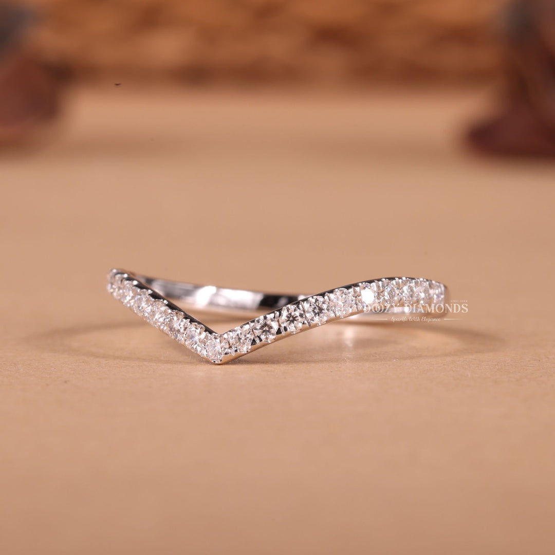 Round Lab Grown Diamond EF/VVS Curved Wedding Band in 14K White Gold