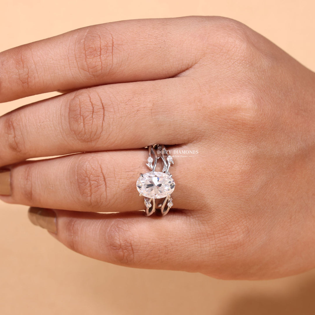 2.50CT Oval Cut EF-VS2 Lab Grown Twig Engagement Ring with Stacking Wedding Band