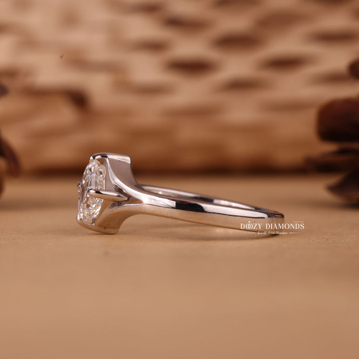 1.0CT-2.0CT Asscher Cut F/VS2 Lab Grown Diamond Split Shank Engagement Ring