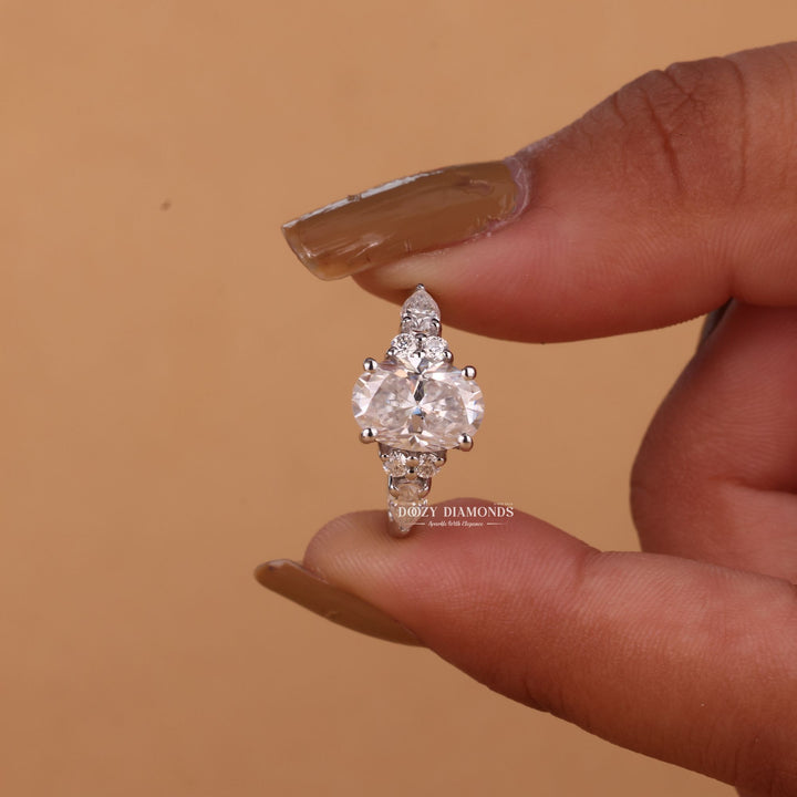 1.50CT-2.50CT Oval Cut E/VS1 Lab Grown Diamond Cluster Engagement Ring
