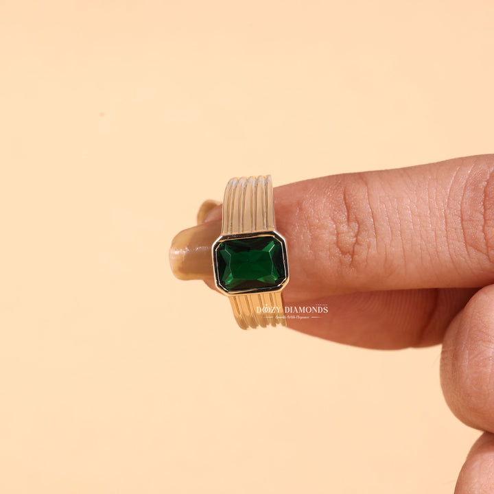 2.0CT-3.0CT Emerald E/VS1 Lab Grown Diamond Bezel Set Engagement Ring