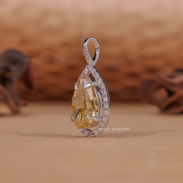 FineJewelry
DiamondJewelry
ModernJewelry
MinimalistPendant