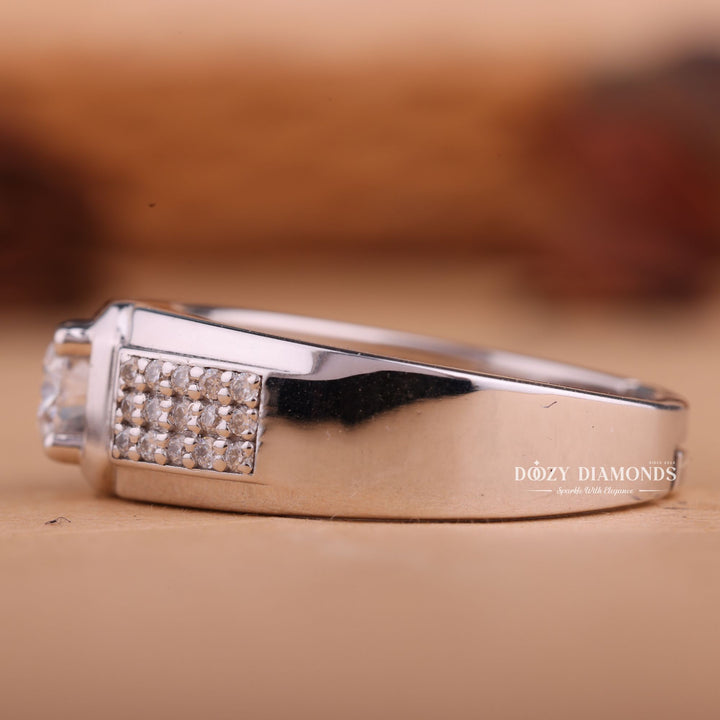 1.0CT Round Cut Lab Grown F/VS1 Diamond Men's Wedding Ring