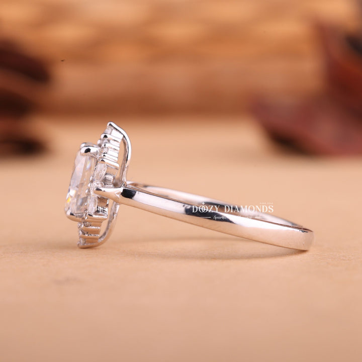 1.50CT-2.50CT Oval EF/VS1 Lab Grown Diamond Cluster Engagement Ring