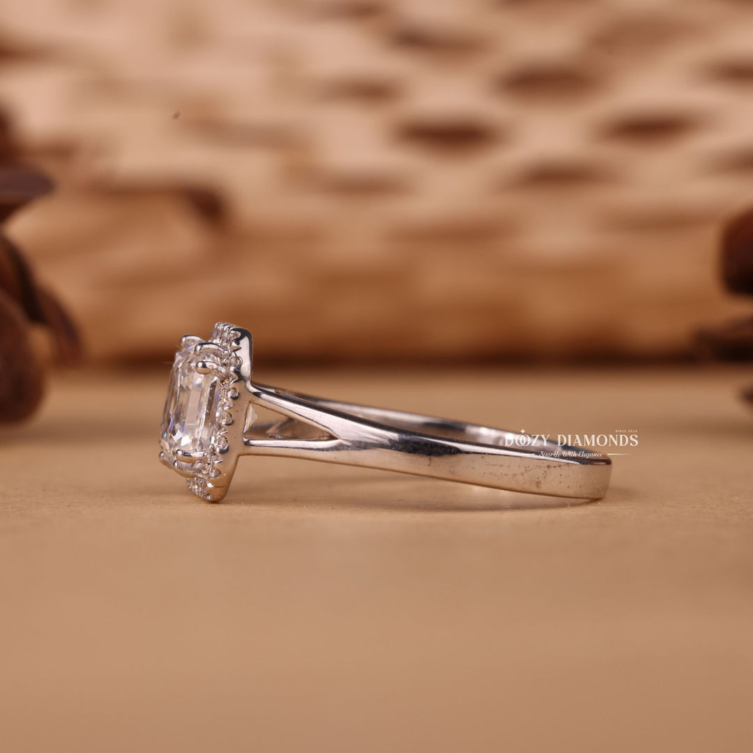 1.0CT-2.0CT Asscher Cut F/VS2 Lab Grown Diamond Halo Engagement Ring