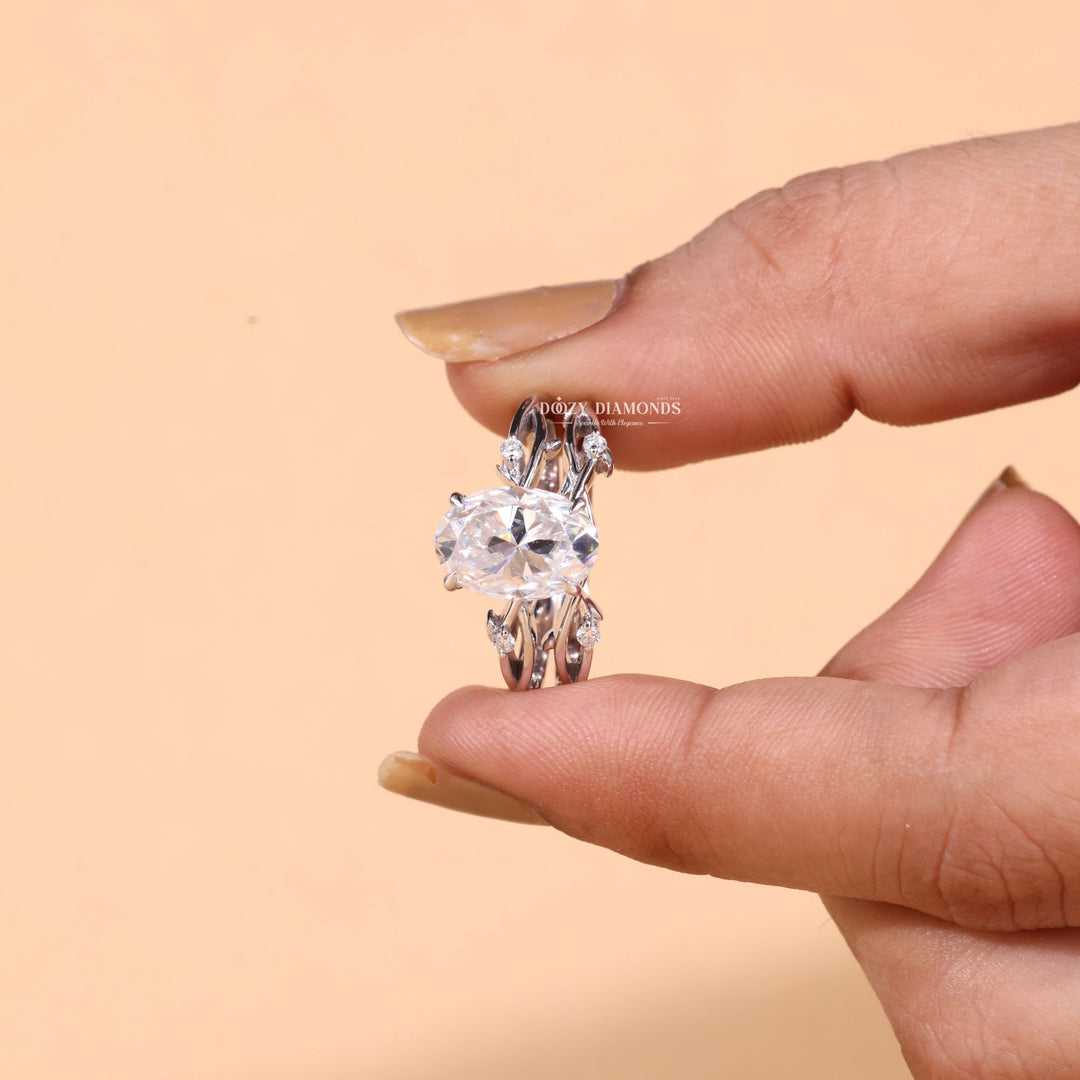 2.50CT Oval Cut EF-VS2 Lab Grown Twig Engagement Ring with Stacking Wedding Band