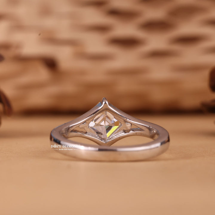 1.0CT-2.0CT Asscher Cut F/VS2 Lab Grown Diamond Split Shank Engagement Ring