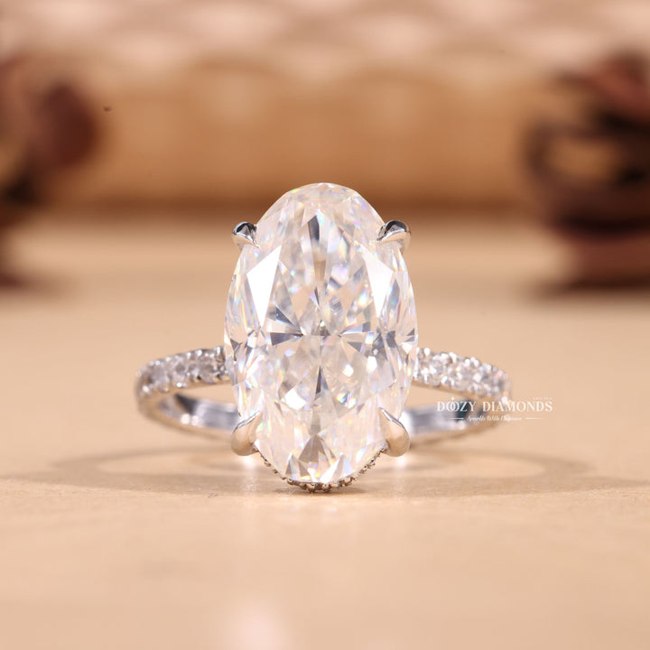 4.0CT-6.0CT Elongated Oval E/VS2 Lab Grown Diamond Hidden Halo Engagement Ring