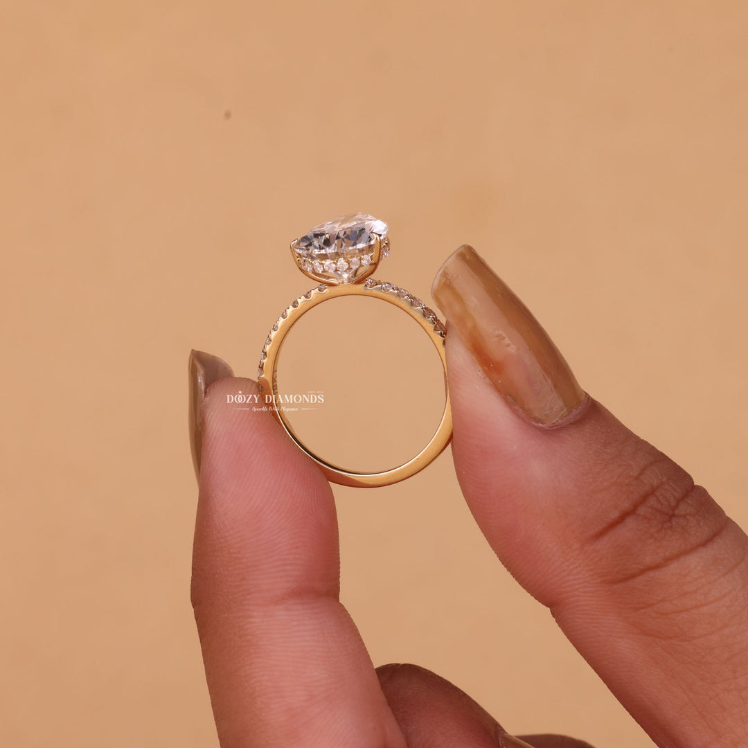 3.50CT-4.50CT Pear Cut E/VS2 Lab Grown Diamond Hidden Halo Engagement Ring