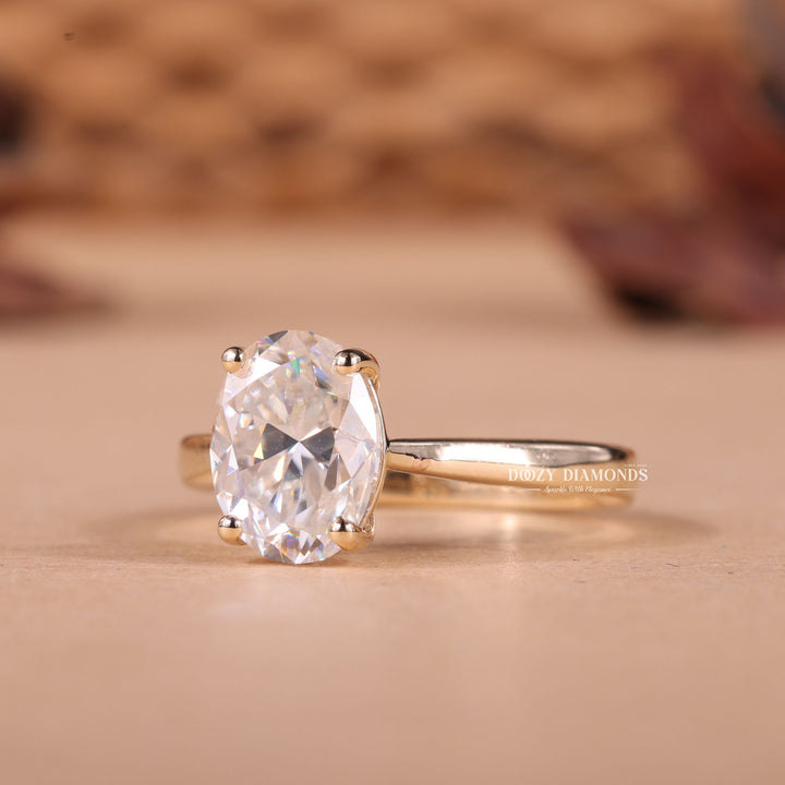 2.0CT-3.0CT Oval F/VS1 Lab Grown Diamond Solitaire Engagement Ring